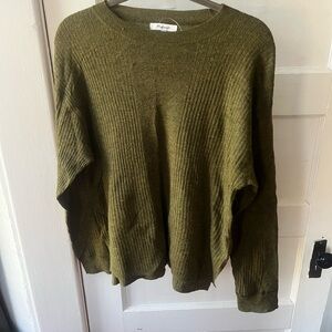 NWT Madewell Women’s Crewneck Sweater in Olive